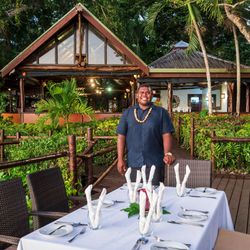 Savasi Island Resort - Dining & Bar